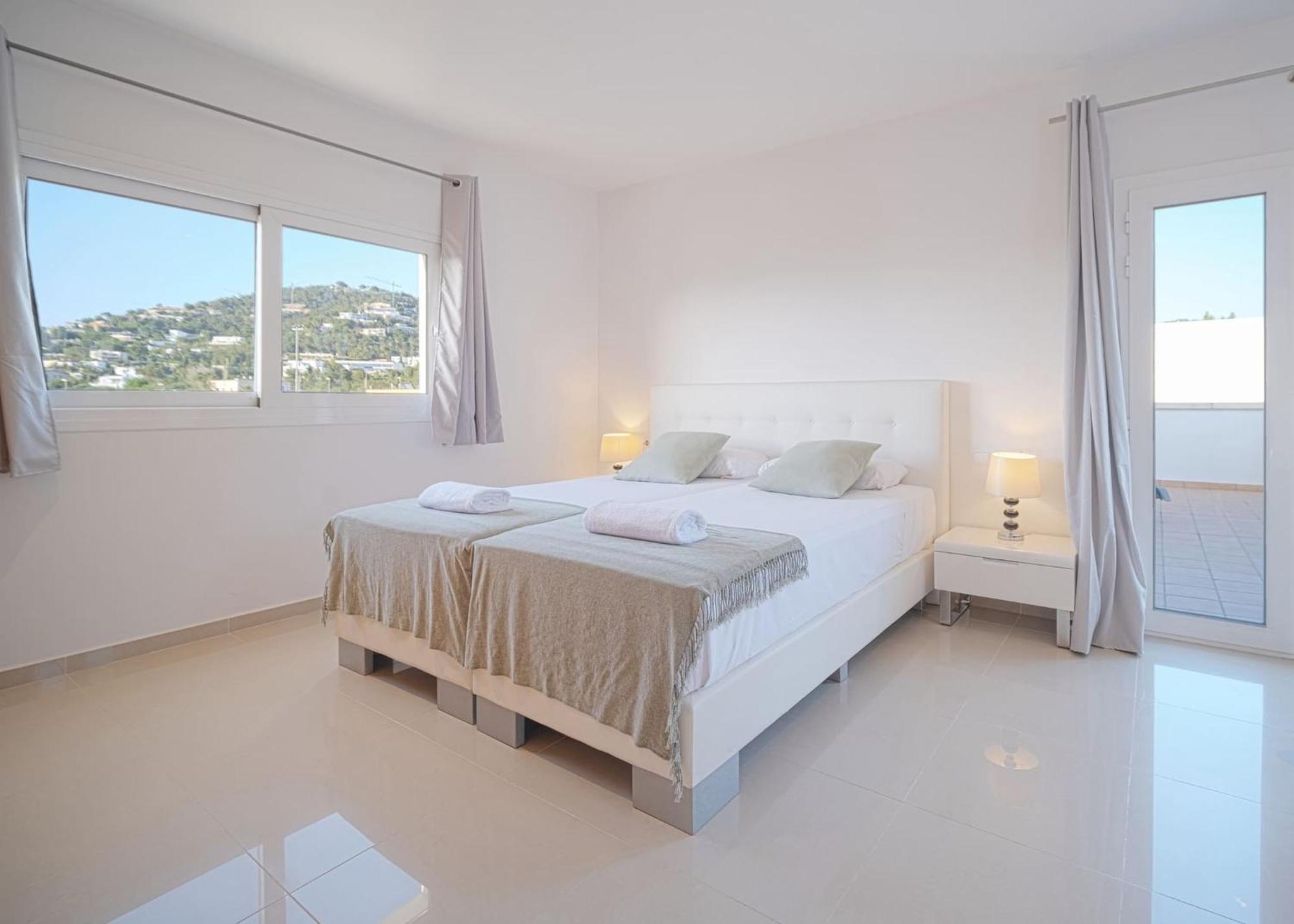 סנטה אאולריה דס ריו Villa Romeo 2Km From Ibiza Town And 1Km From Talamanca Beach מראה חיצוני תמונה